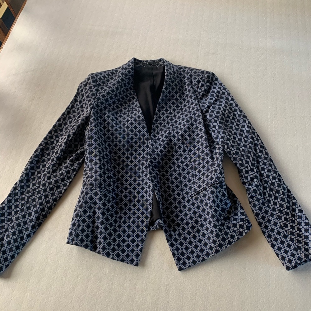 Theory blue patterned jacket